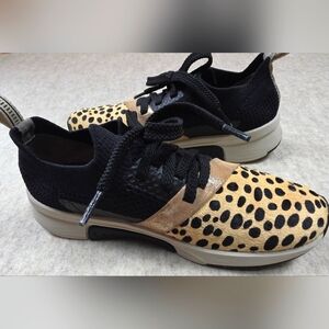 Mark Nason Women's Cheetah And Gold‎ Sneakers Size 5.5